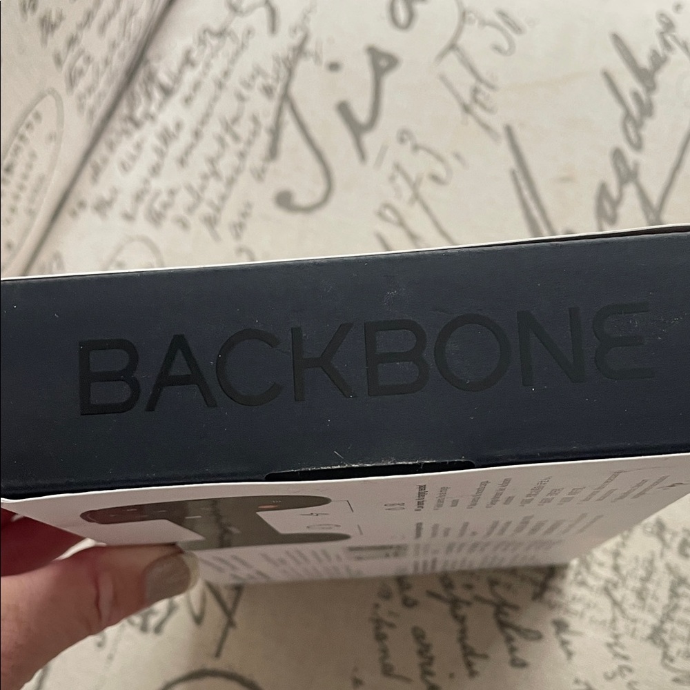 Backbone One Mobile Gaming Controller - Black. NIB - Picture 5 of 5